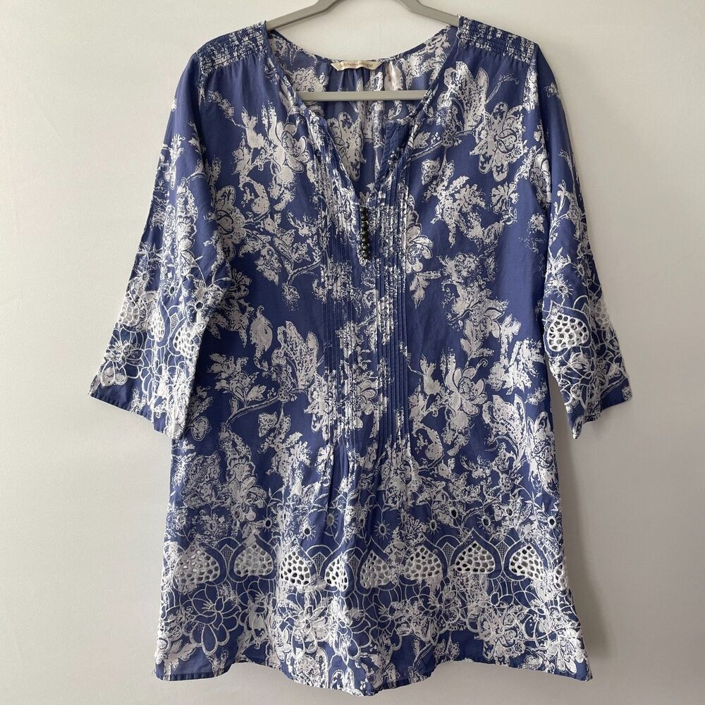 Soft Surroundings Blue White Floral Eyelet Cotton Tunic Blouse Estimated M